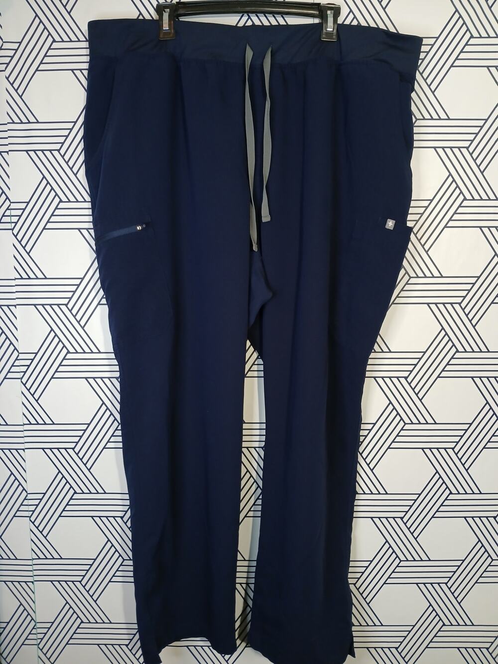 Figs Technical Collection Yola Yoga Pants.Size 6 XL